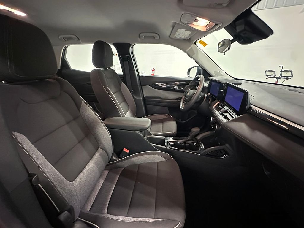 Used 2024 Red Chevrolet LS image 25