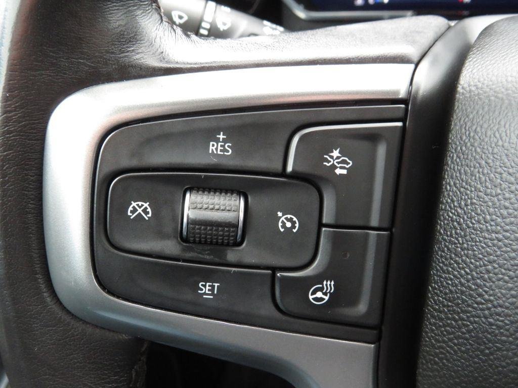 Used 2022 Blue Metallic Chevrolet LT image 25