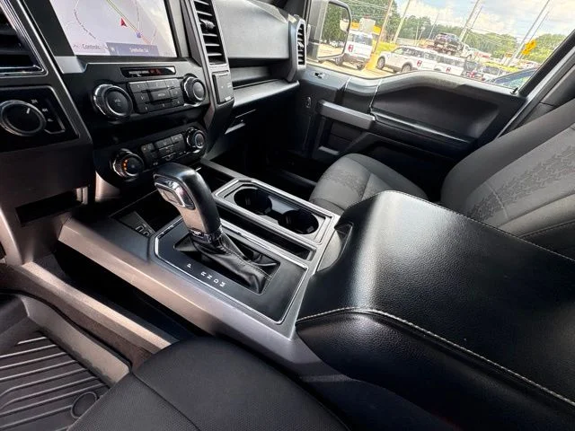 Used 2020 White Ford XLT image 18