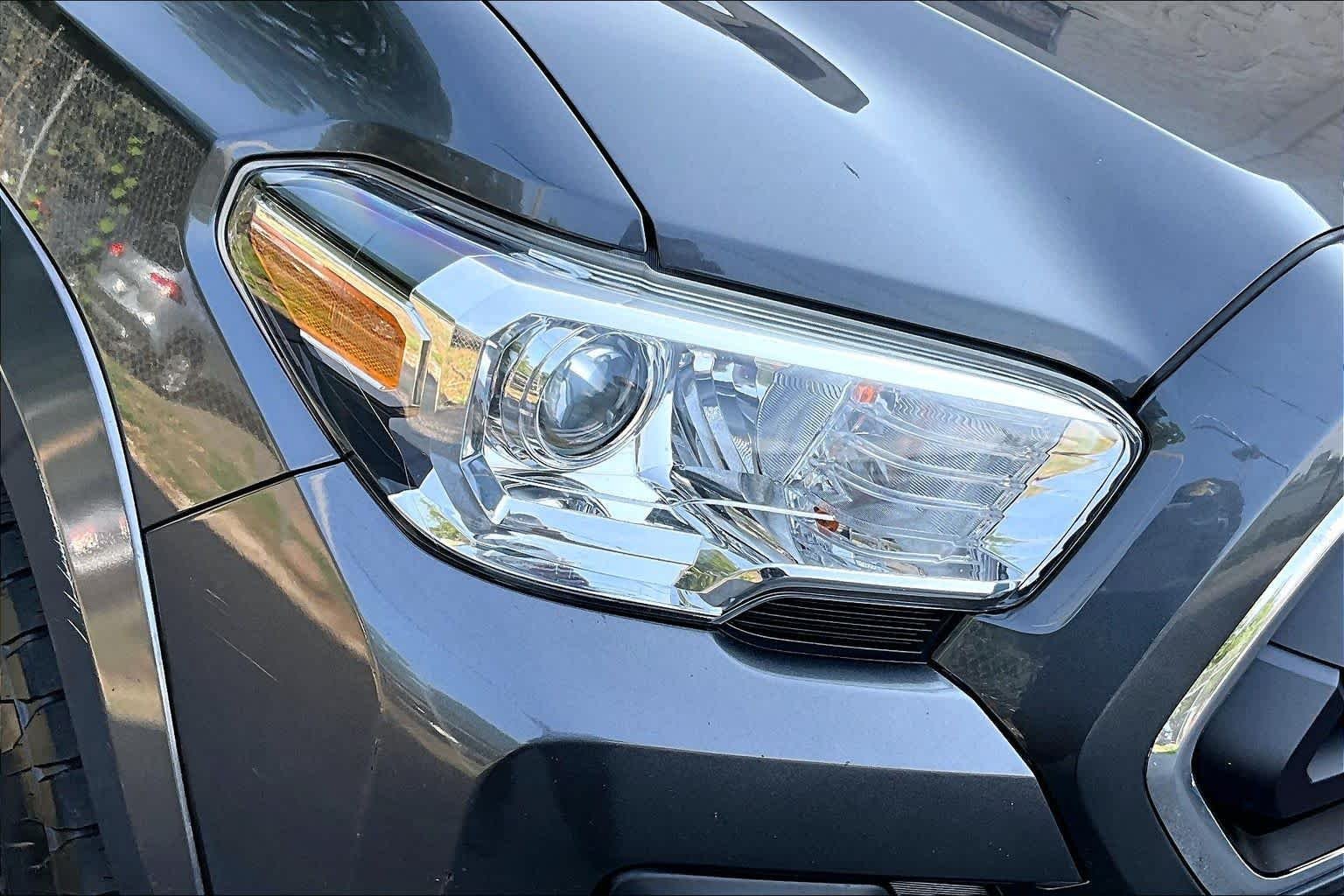 Used 2021 Magnetic Gray Metallic Toyota SR5 image 28