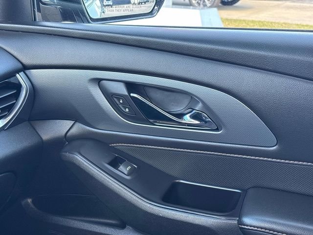Used 2020 Black Chevrolet Premier image 35