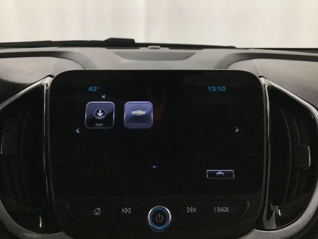 Used 2018 SATIN STEEL METALLIC Chevrolet LT image 17