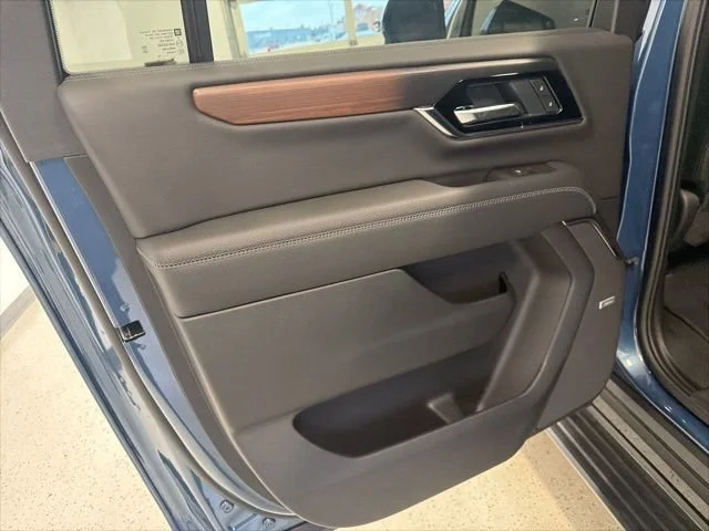 2026 GMC Yukon XL Denali - Photo 54