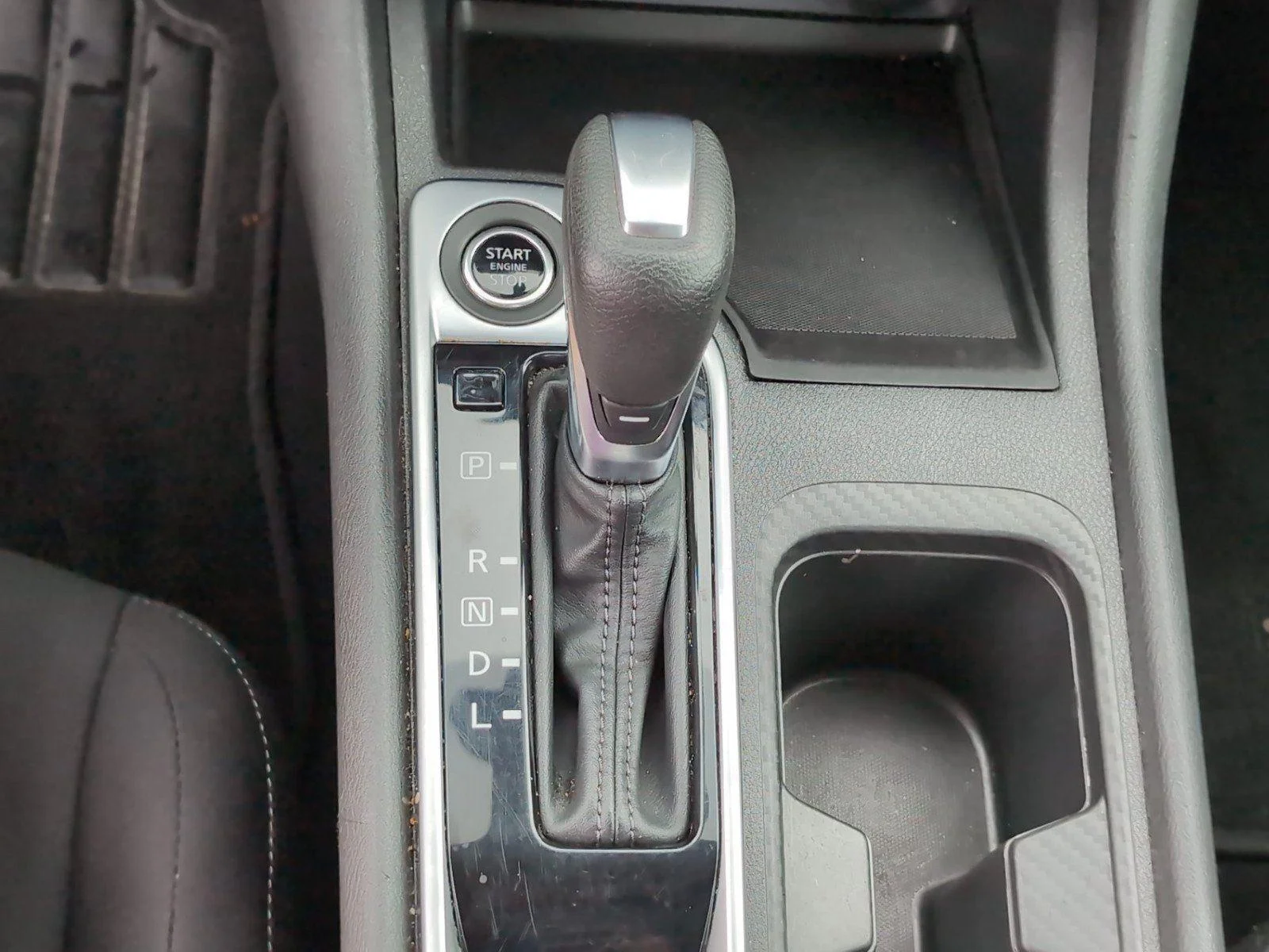 Used 2024 Rosewood Metallic Nissan SV image 22