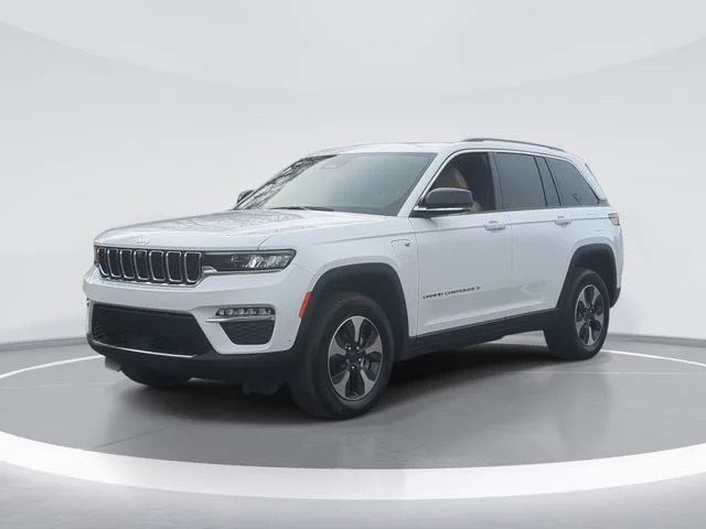 Used 2022 White Jeep 4xe image 1