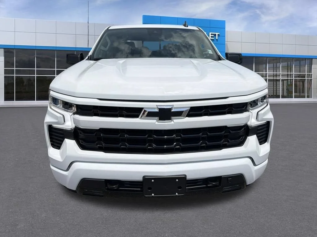 New 2026 White Chevrolet RST image 8