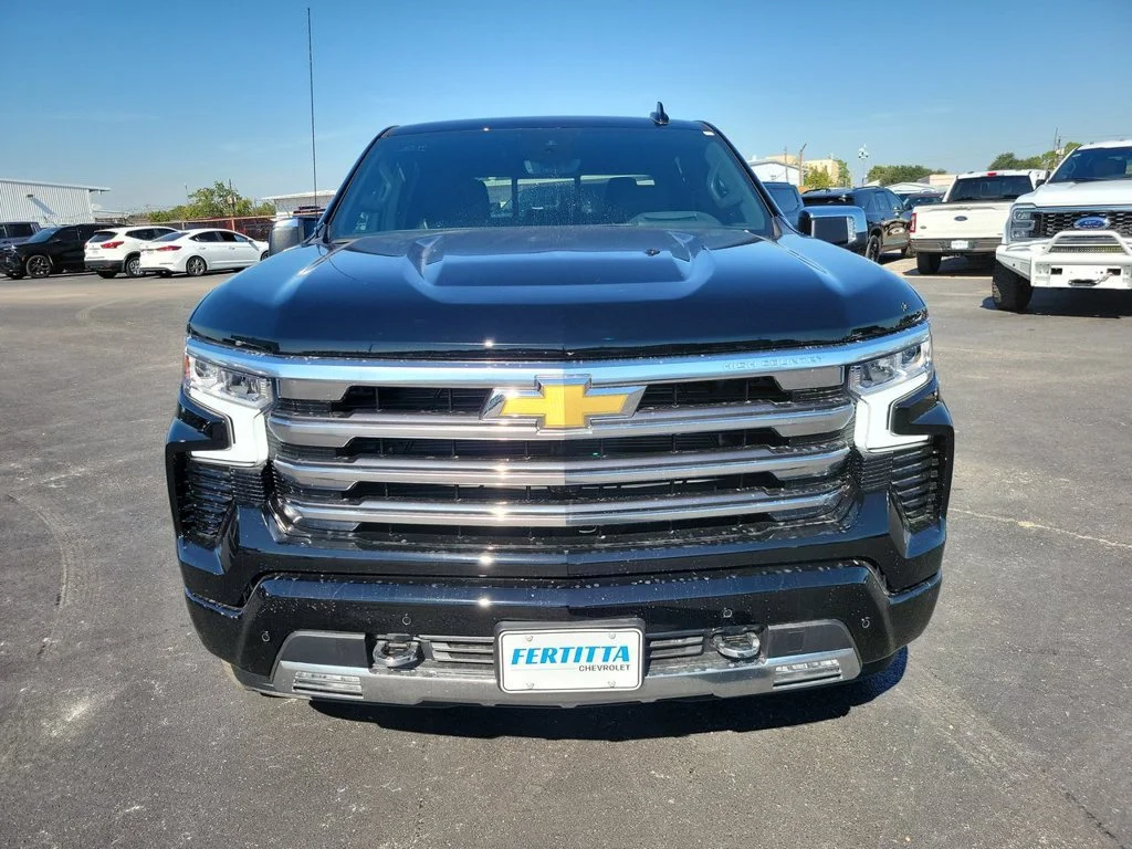 New 2026 Black Chevrolet High Country image 30