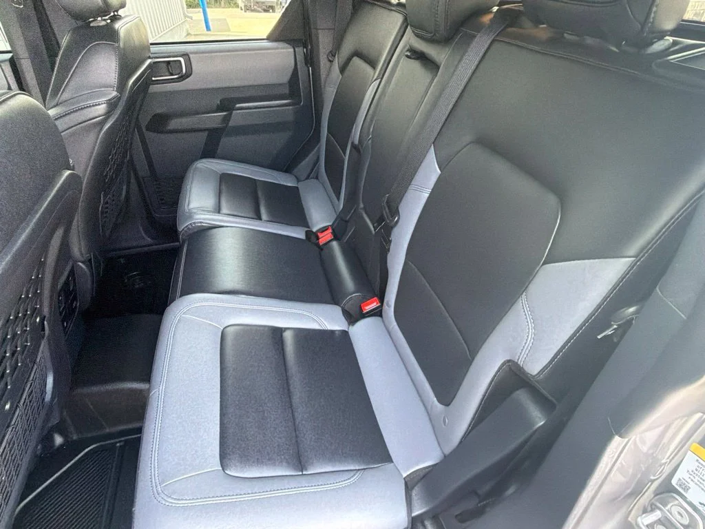 Used 2024 Carbonized Gray Metallic Ford Black Diamond image 10