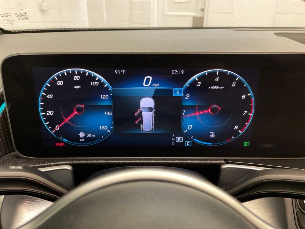 Used 2021 Gray Mercedes-Benz GLB 250 4MATIC® image 12