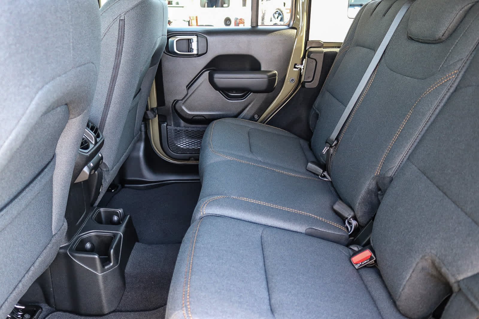 New 2027 41 Paint Jeep Sport S image 19