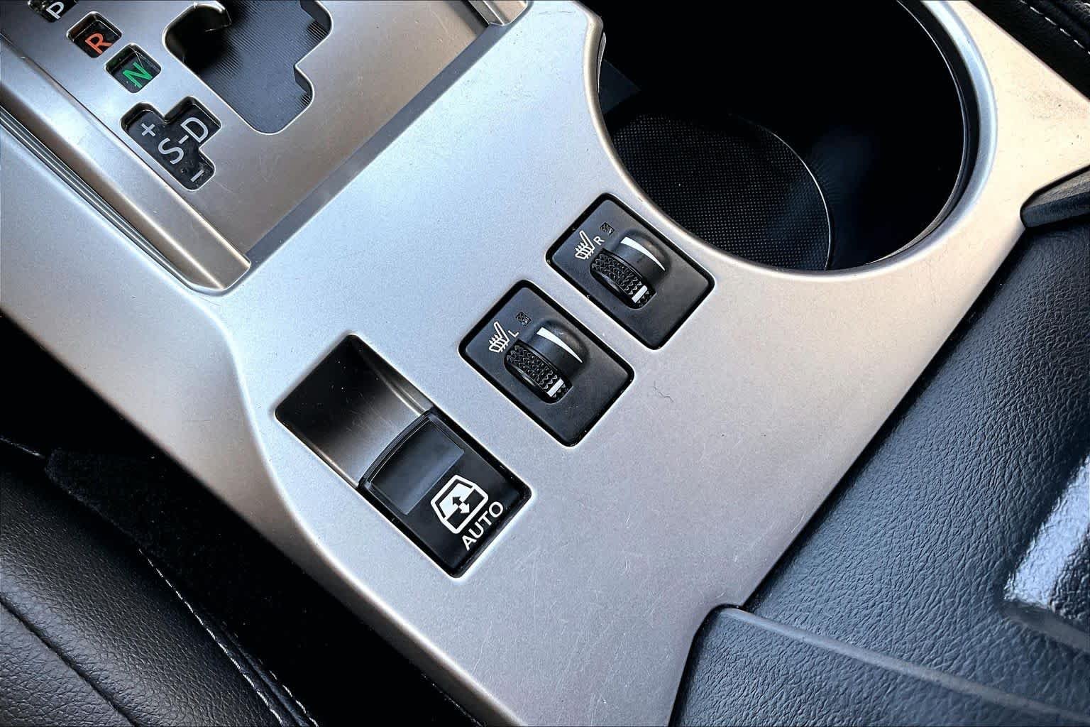 Used 2023 Magnetic Gray Metallic Toyota SR5 Premium image 33