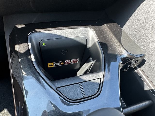 New 2026 Black Toyota XLE image 28