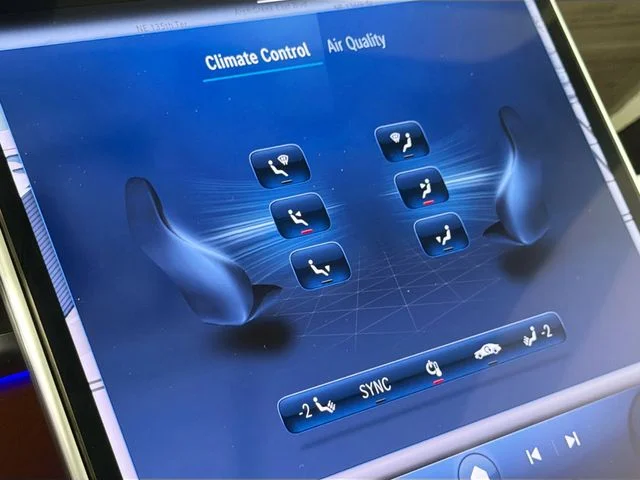 Used 2023 Blue Mercedes-Benz S 580 image 21