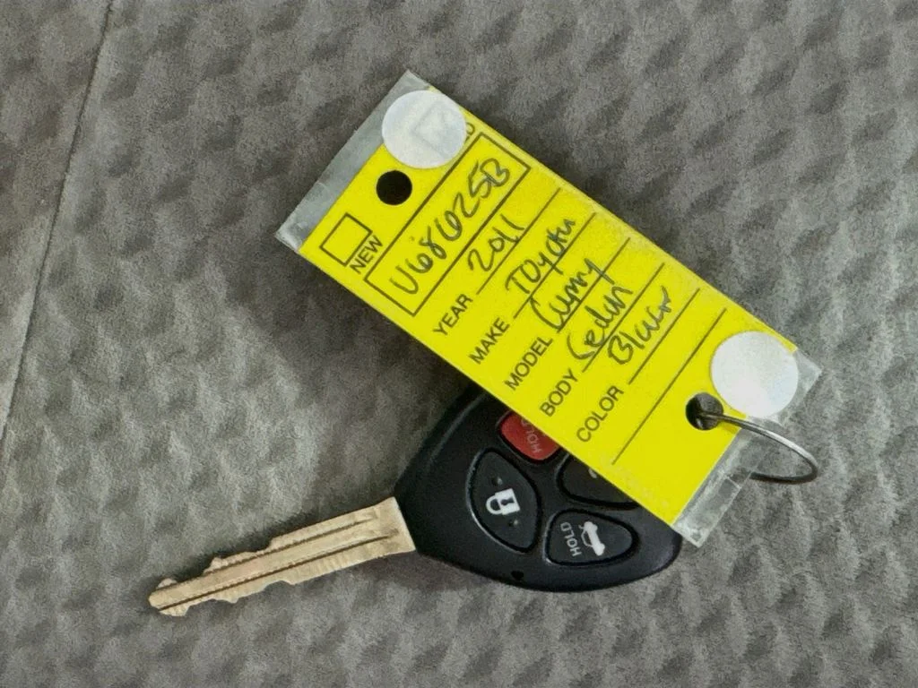 Used 2011 Black Toyota LE image 32