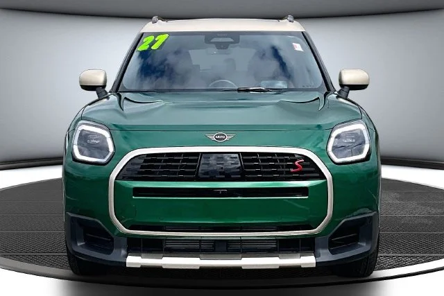 Used 2027 MINI Countryman S with VIN WMZ23GA08V7V74626 for sale in Kansas City