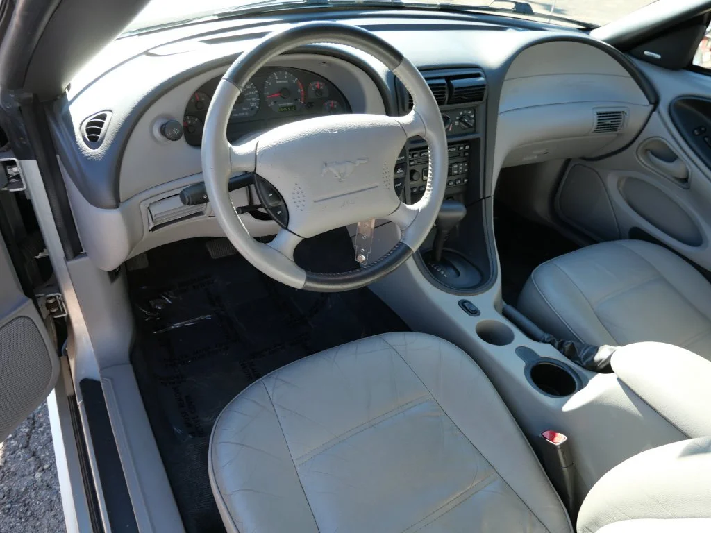 Used 2004  Ford V6 image 8