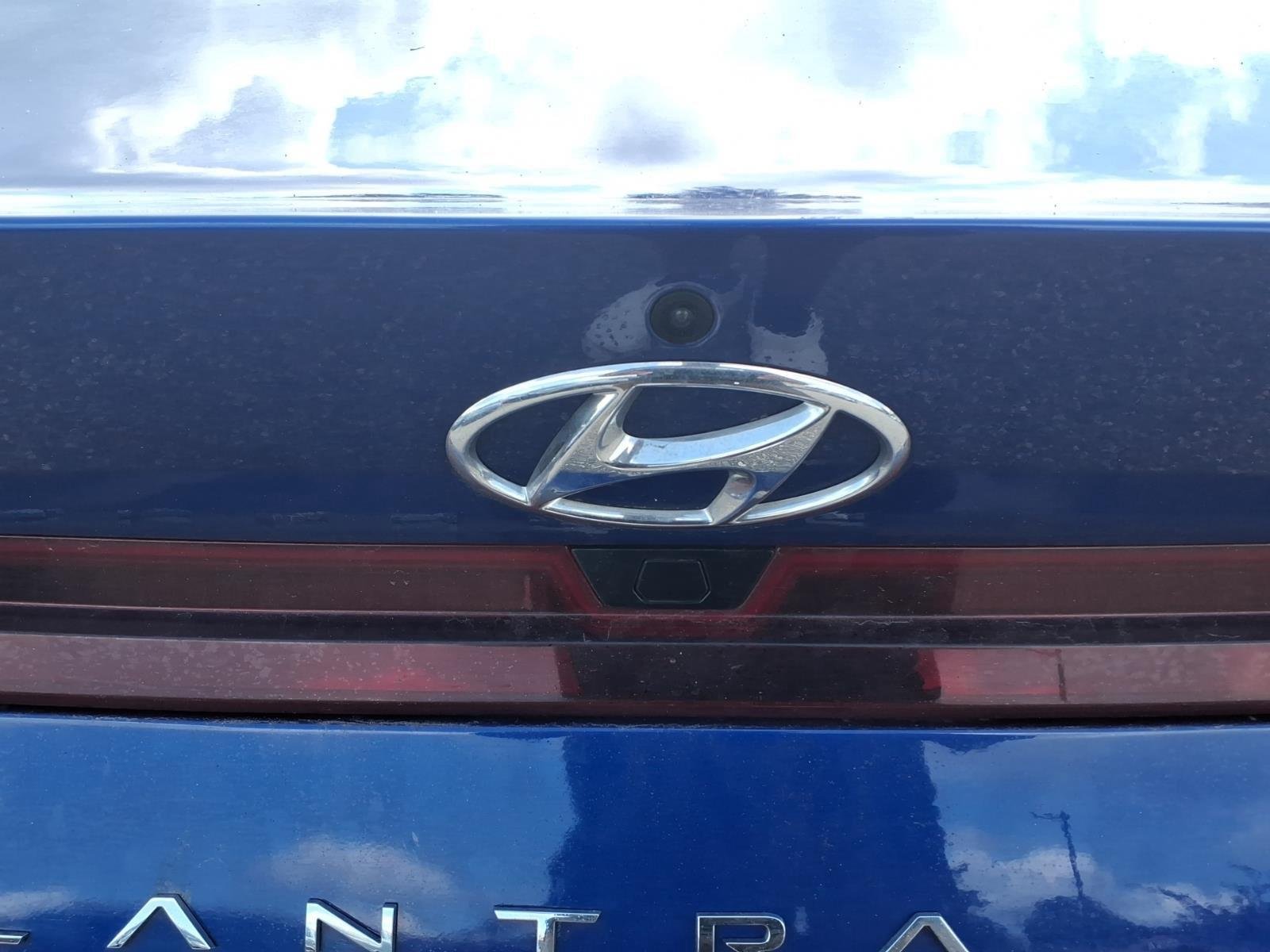2021 Hyundai Elantra SEL - Photo 14