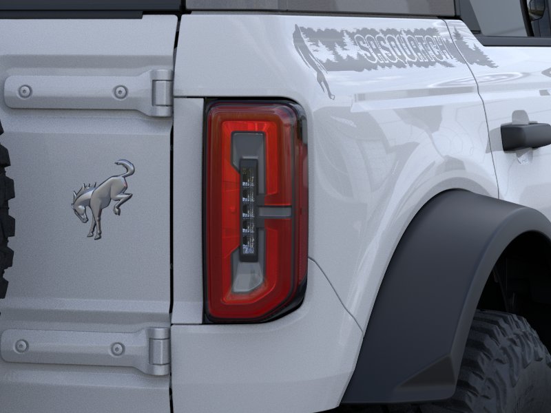 New 2026 Oxford White Ford Badlands® image 23