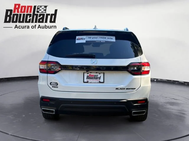 Used 2025 Platinum White Pearl Honda Black Edition image 3