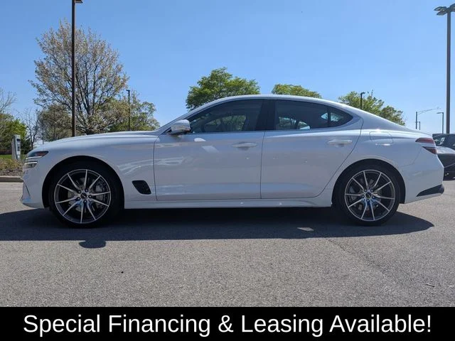 Used 2026 White Genesis 2.5T Prestige image 4