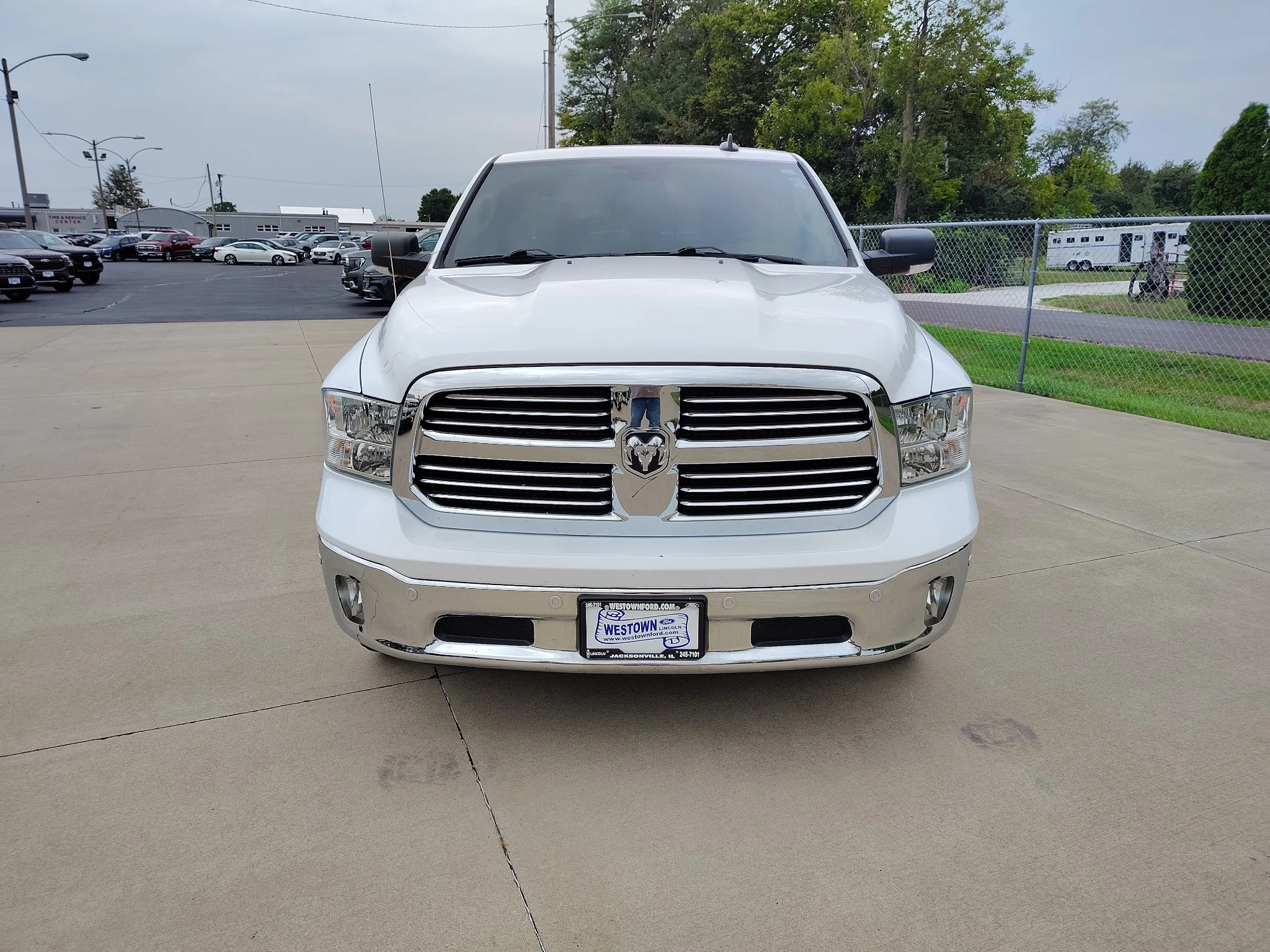 Used 2017 Bright White Clearcoat Ram Big Horn image 8