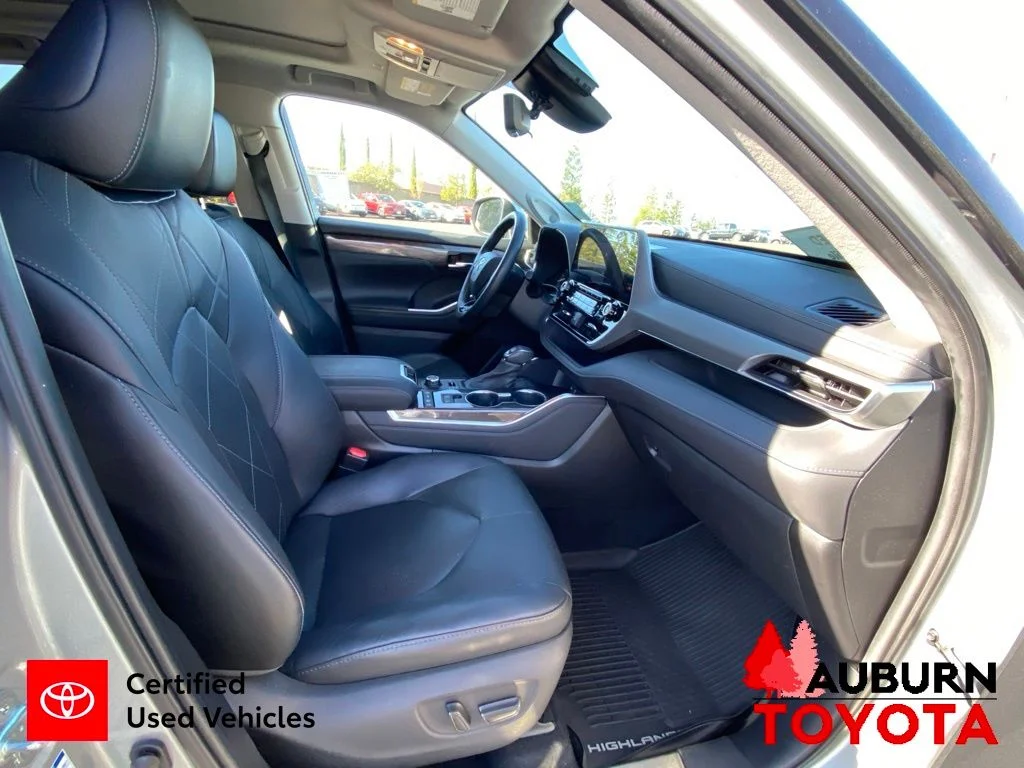 Certified Used 2020 Celestial Silver Metallic Toyota Platinum image 18