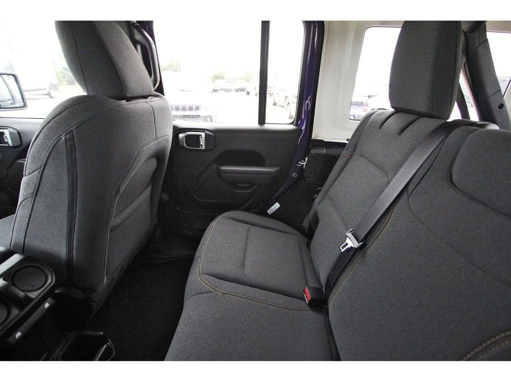 New 2026 Reign Exterior Paint Jeep Sport S image 11