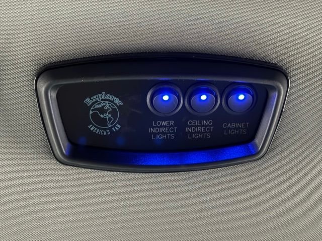 New 2026 Silver Ford Explorer Limited SE image 38