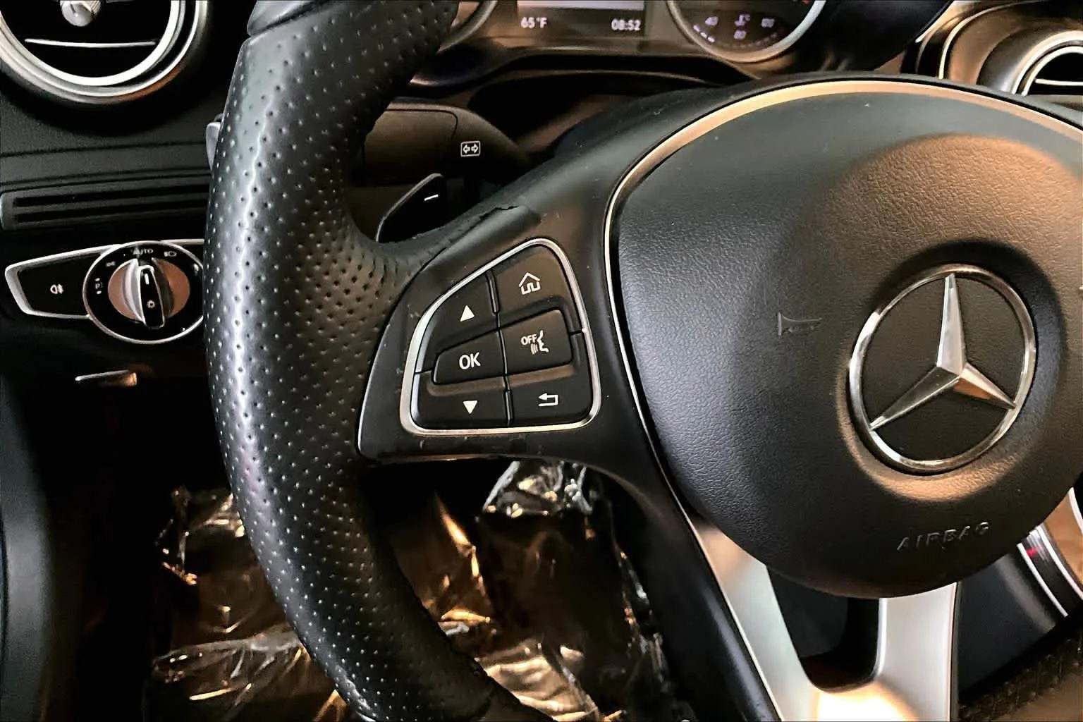 Used 2017 Brilliant Blue Metallic Mercedes-Benz C 300 image 24