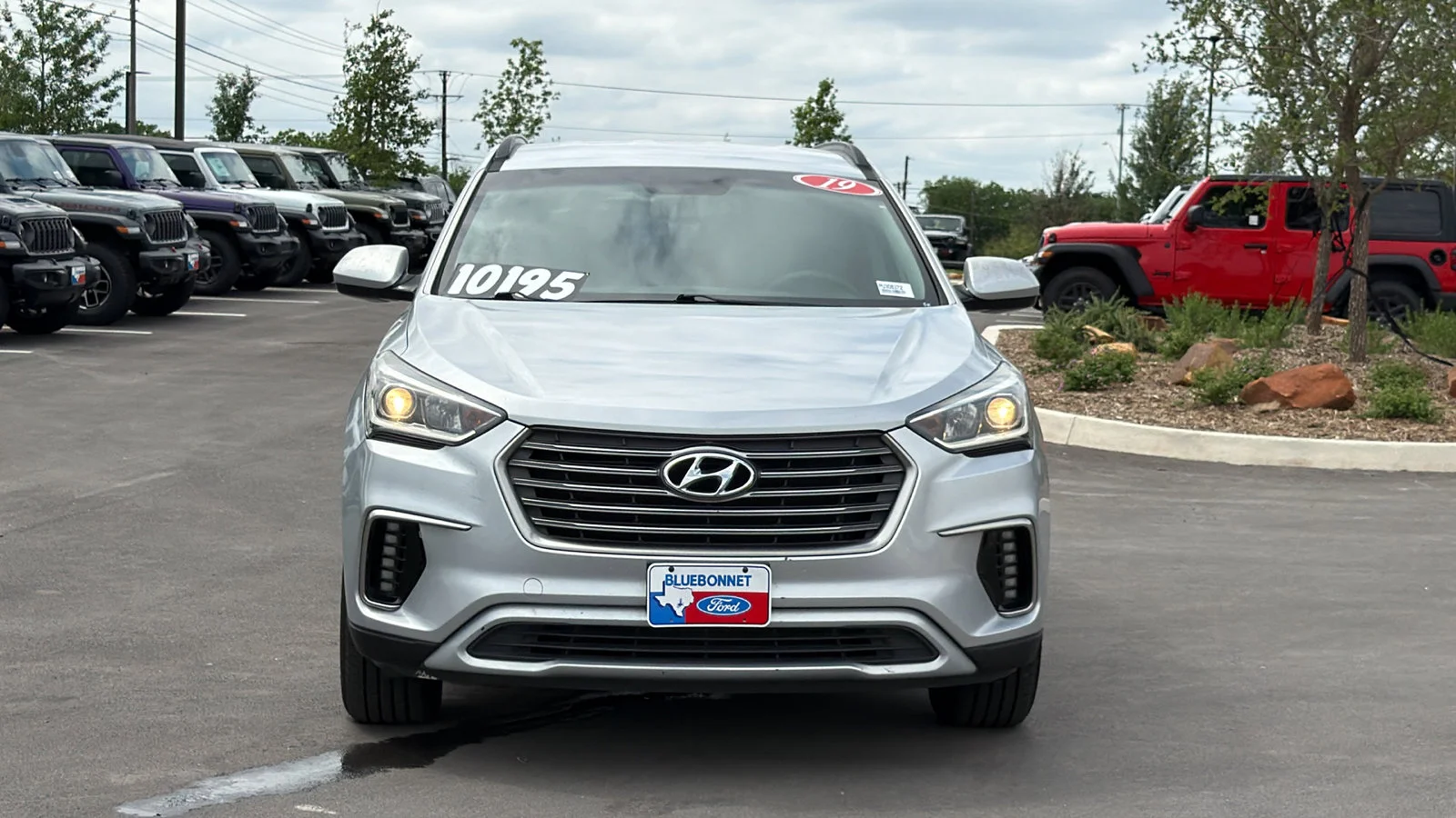 Used 2019 Hyundai Santa Fe SE with VIN KM8SM4HF2KU308372 for sale in New Braunfels, TX