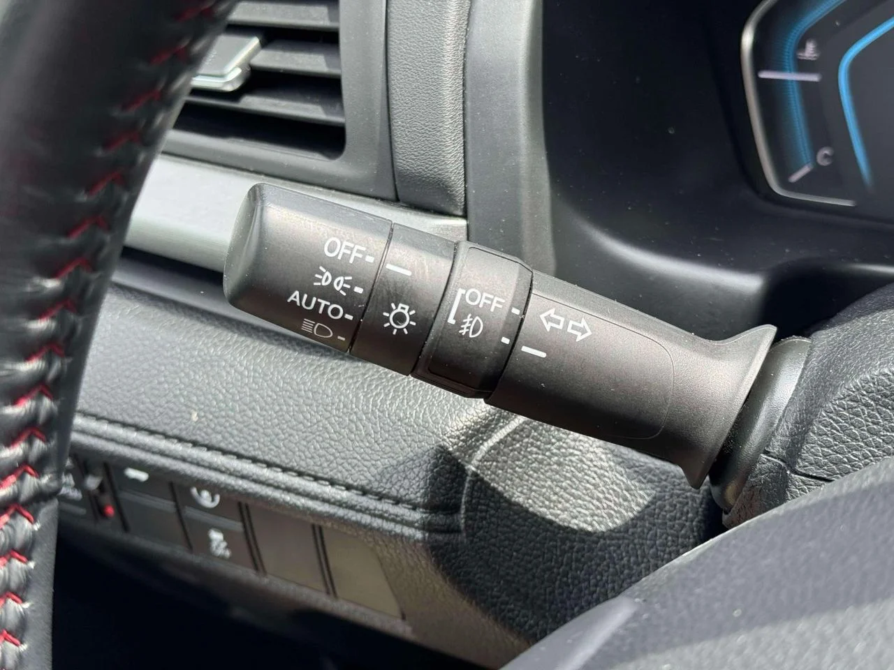 2023 Honda Odyssey SPORT - Photo 25