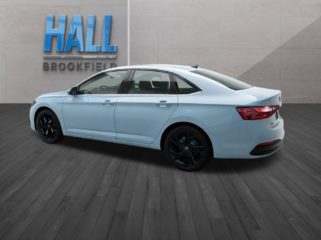 New 2027 Gray Volkswagen 1.5T SE image 3