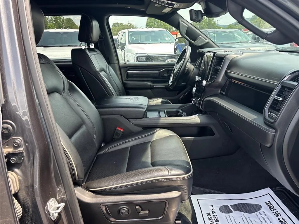 Used 2022 Granite Crystal Clearcoat Metallic Ram Limited image 12