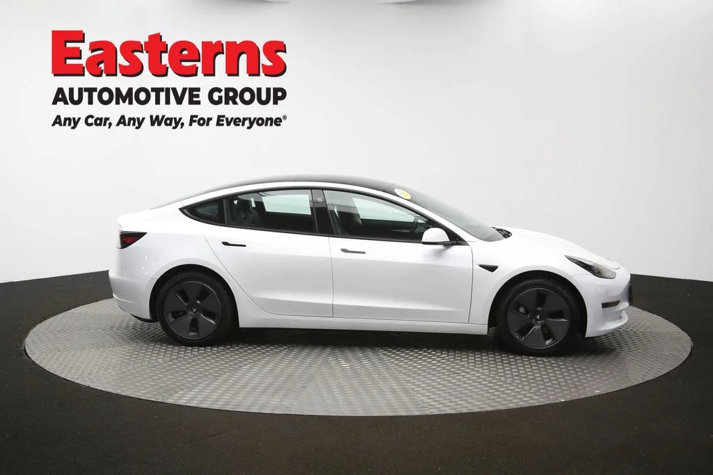Used 2023 White Tesla Base image 39