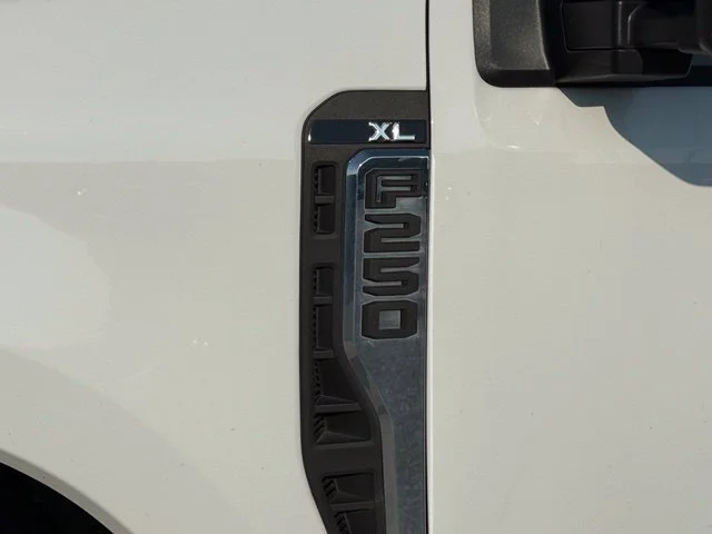Used 2024 White Ford XL image 5