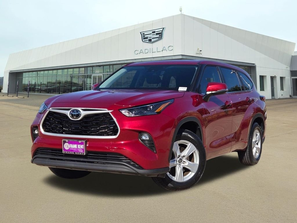2023 Toyota Highlander LE
