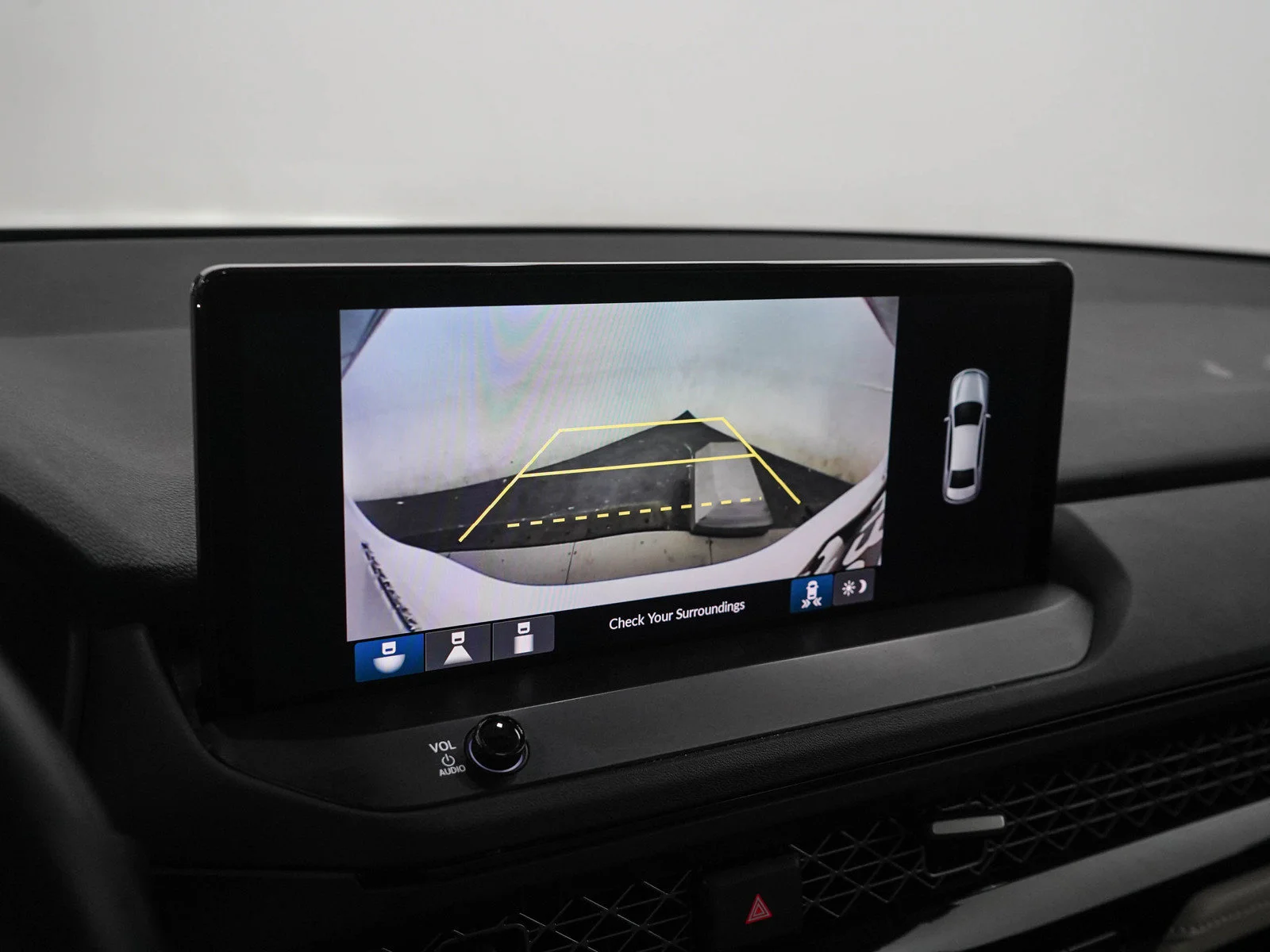 Used 2023 White Honda Touring image 20