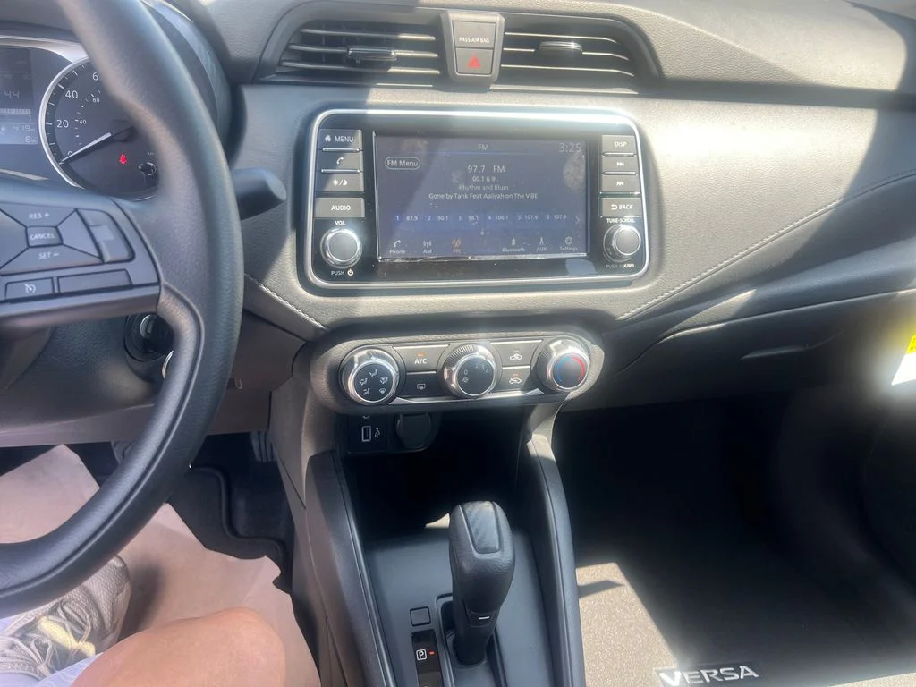 2025 Nissan Versa Sedan S - Photo 18