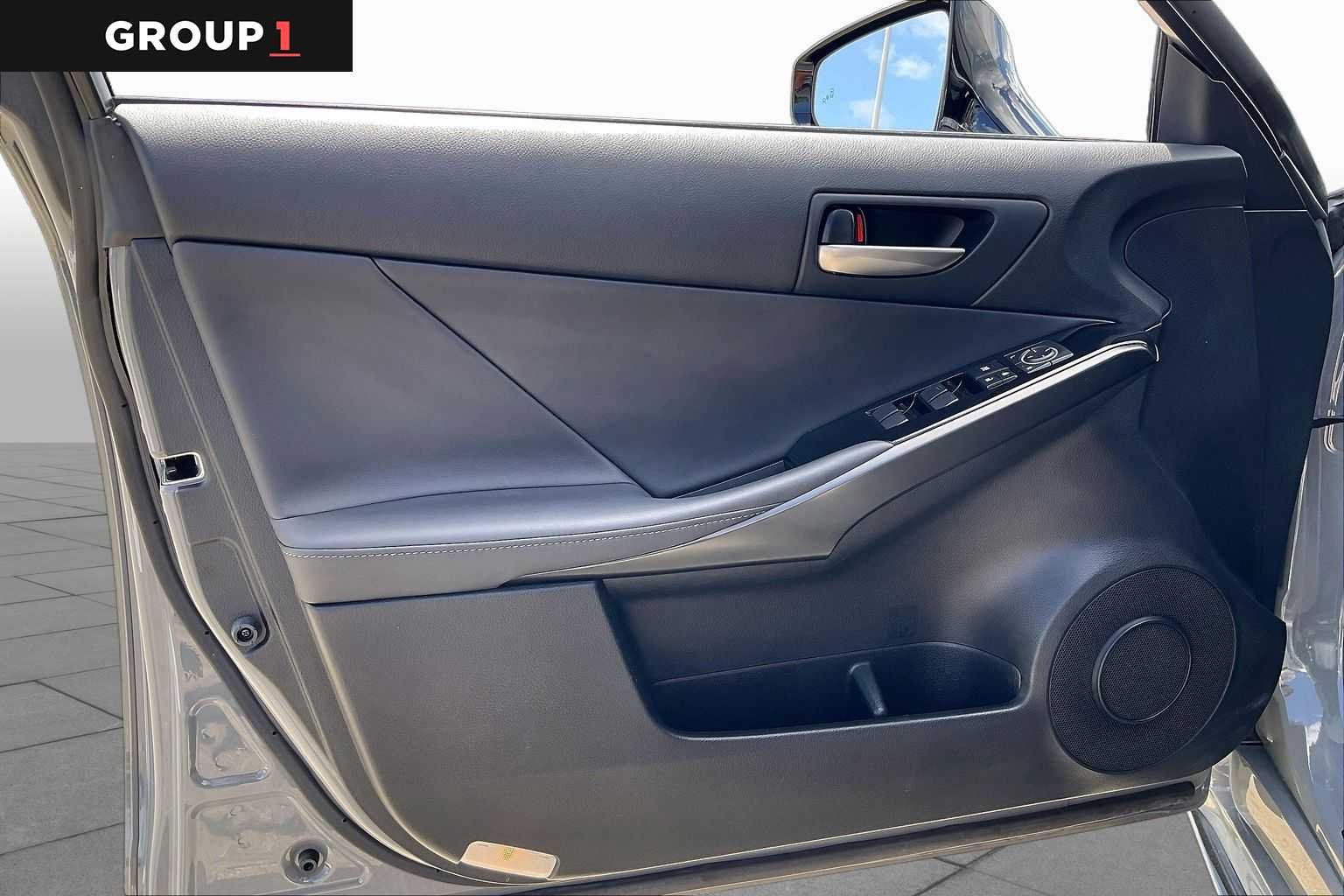 Used 2025 Incognito Lexus F SPORT Design image 19