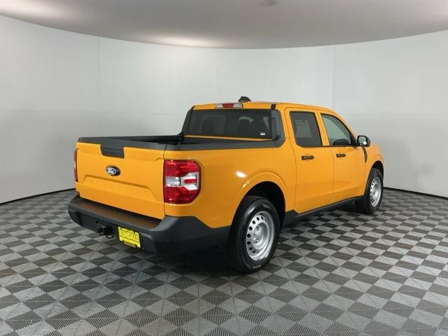 Used 2026 Orange Ford XL image 5