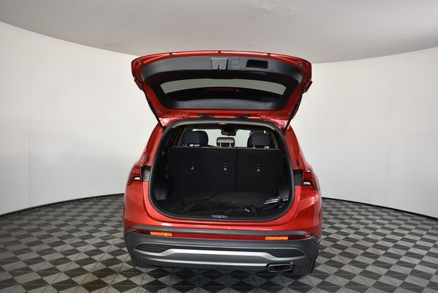 Used 2023 Red Hyundai SE image 21