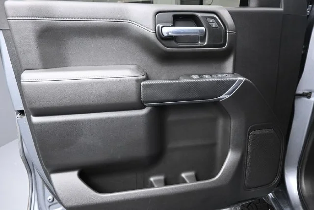 Used 2022 Gray Chevrolet RST image 18
