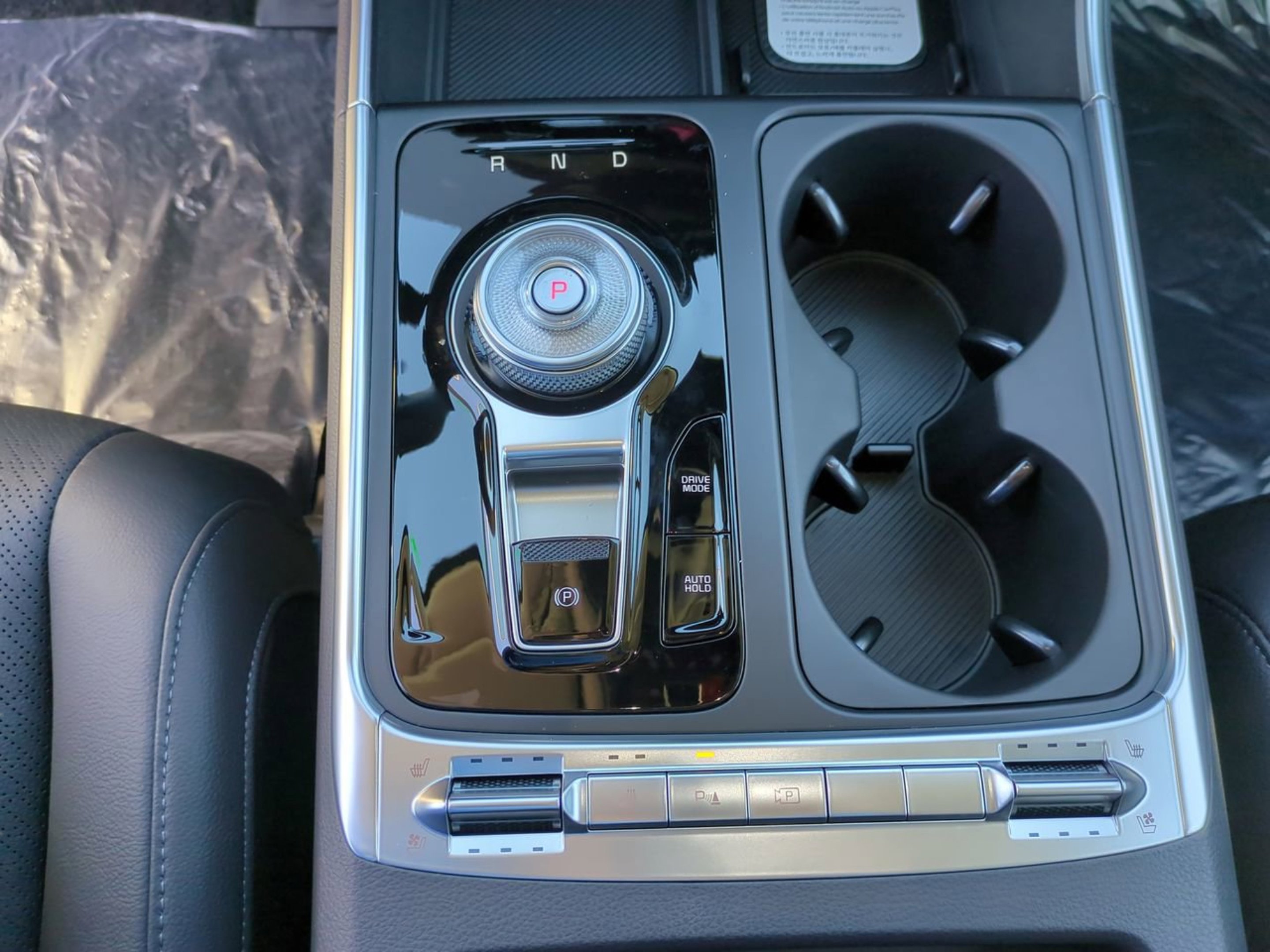 2026 Kia Carnival SX Prestige - Photo 23