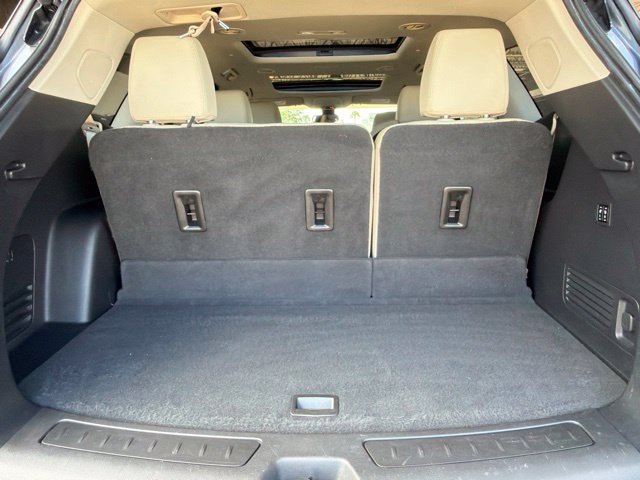 Used 2020 Includes Pitch Dark Night lower exterior accent color.) Buick Premium image 18