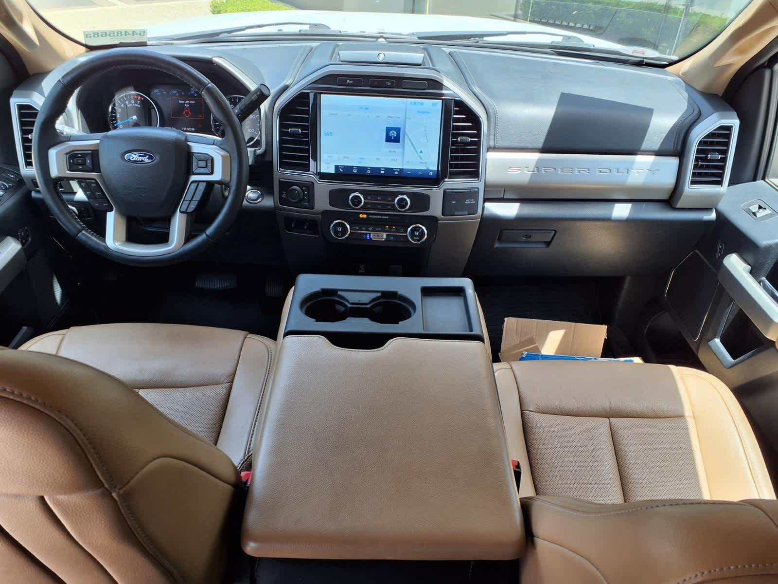 Used 2022 Star White Metallic Tri-Coat Ford LARIAT image 22