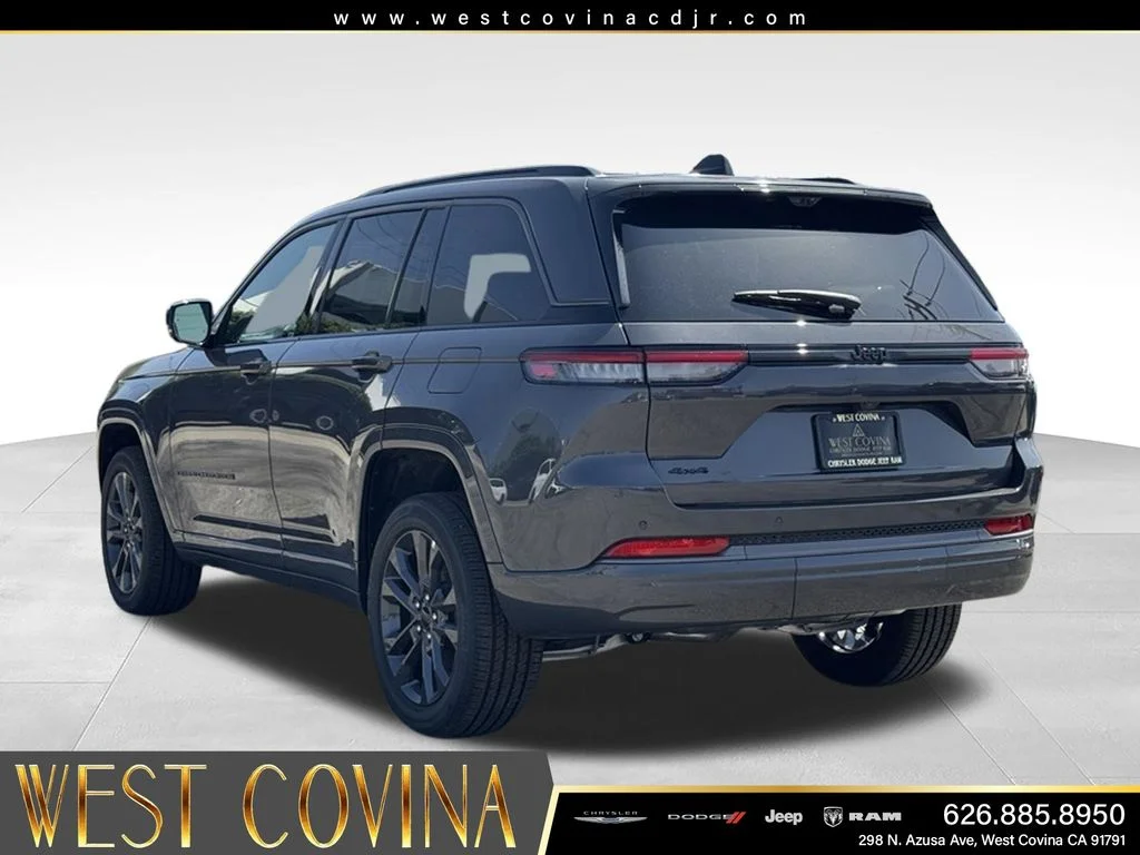 New 2026 Baltic Gray Metallic Clearcoat Jeep Limited Reserve image 10