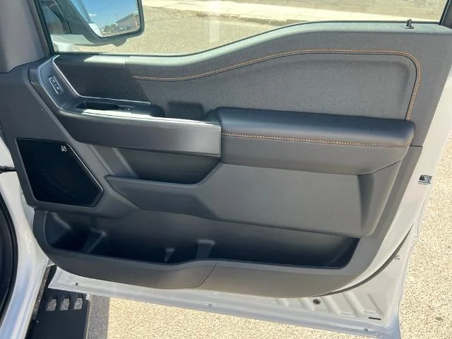 New 2026 Oxford White Ford Tremor® image 74