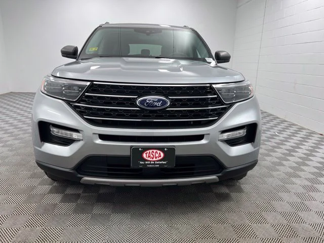 Used 2022 Silver Ford XLT image 3