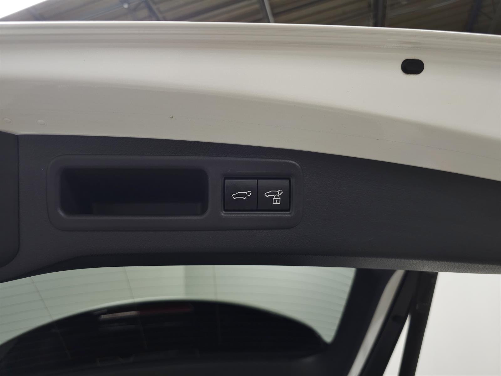 Certified Used 2023 White Lexus PREMIUM image 9