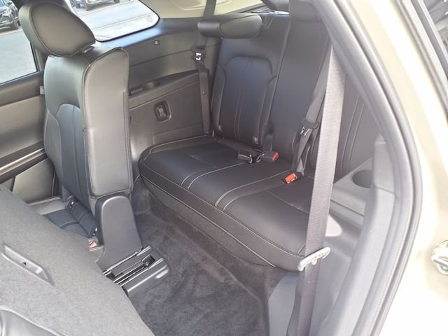 Certified Used 2024 Silver Mazda Preferred image 25